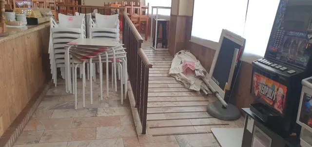 SE VENDE CONJUNTO DE LOCALES COMERCIALES EN ARCOS DE LA FRONTERA, ZONA BARRIO BAJO — 5
