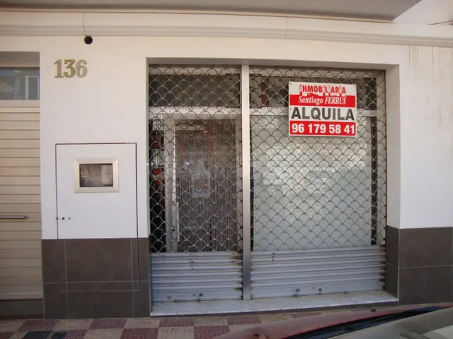 ALQUILER LOCAL COMERCIAL EN ALMUSSAFES - CÉNTRICO, SALIDA A 