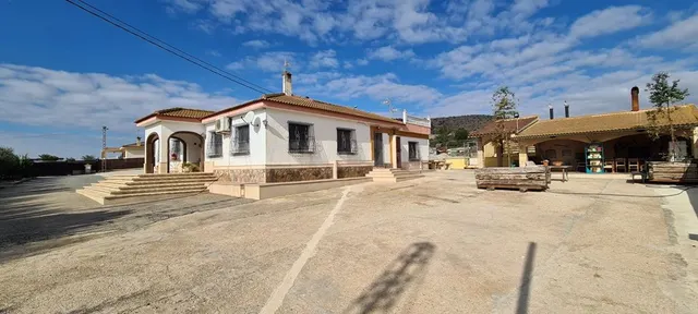 Villa 3 habitaciones 330m² en venta - Montepinar-La Aparecid - foto 2