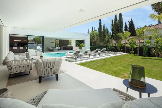 Chalet 5 habitaciones 667m² en venta - Marbella — 5