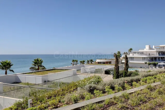 Apartamento de 2 dormitorios con vistas en Estepona