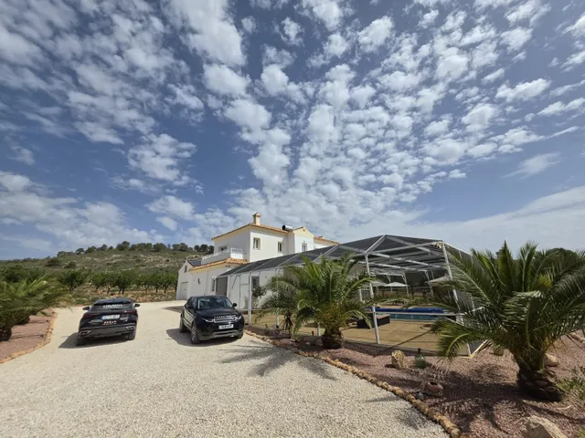 Villa 3 habitaciones 263m² en venta - Comunidad valenciana — 34