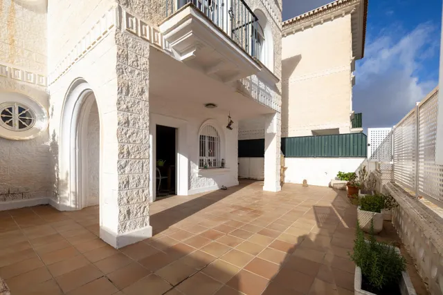 ¡Espectacular vivienda en Gójar con piscina propia! — 42