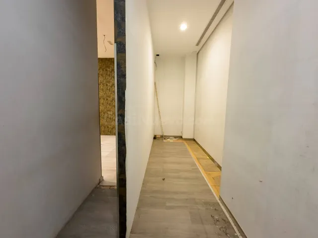Local Comercial en Alquiler en Avenida de A Coruña - foto 5