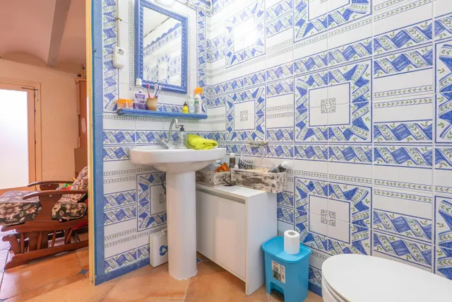 Parcela de 671m2 con 2 viviendas en Eucaliptus — 28