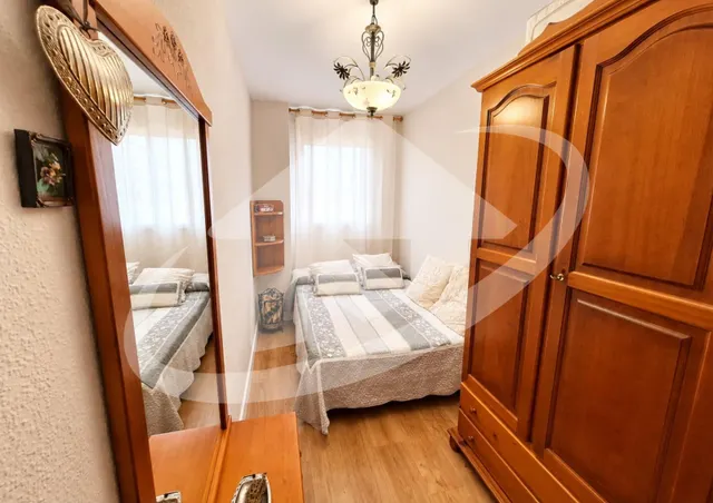 Impresionante Piso Reformado en Sabadell con Vistas y Comodidades — 19