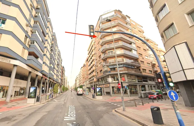 Estudio en el centro de Alicante ( Maisonnave ) - foto 3