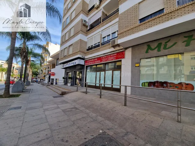 Local en venta y alquiler con opción a compra en Avenida de  - foto 3
