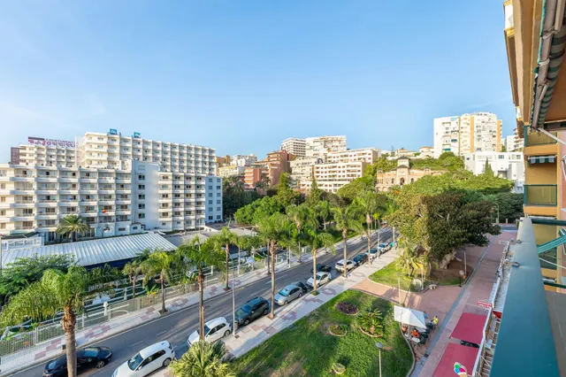 Exclusiva vivienda en primera línea de playa en el bajondillo – Torremolinos — 13