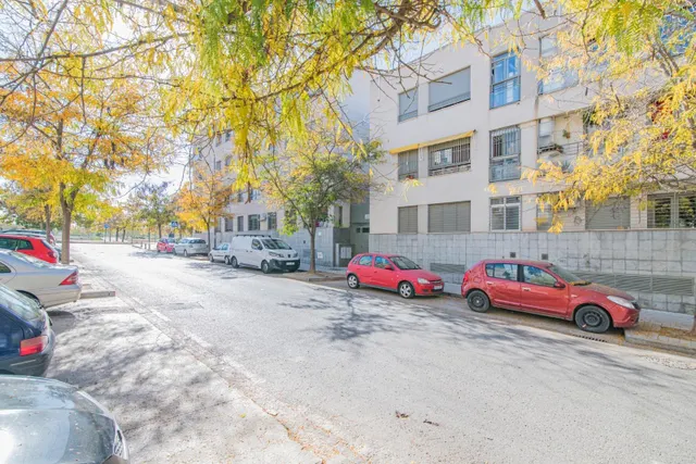 Piso urbanización giner de los ríos — 29