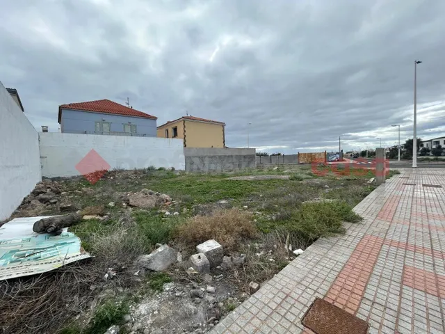 Fantástico solar urbano en Pozo Izquierdo - foto 4