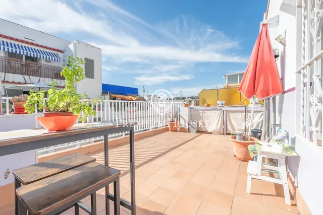 Ático con terraza en Poblesec - foto 4