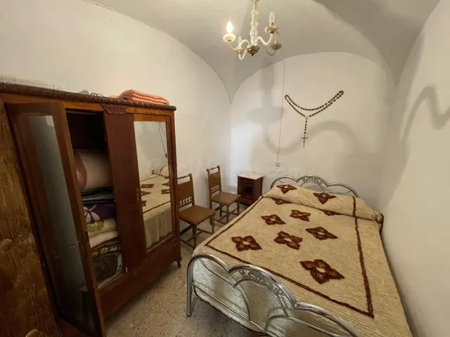 CASA CENTRICA EN MALPARTIDA DE CÁCERES - foto 5