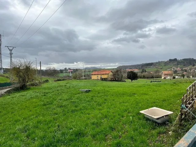 TERRENO URBANO EN REOCIN - foto 2
