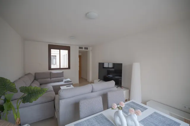 Espectacular piso de 3 dormitorios y 2 baños más cochera y trastero en el centro de Churriana de la Vega!!!!!!!!!!!!!!!!!!!!!!! — 9