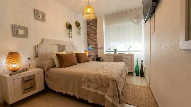 Se vende magnífico apartamento de 2 dormts, garaje, trastero, piscina en Los Nietos (Villa Cristal II) — 13