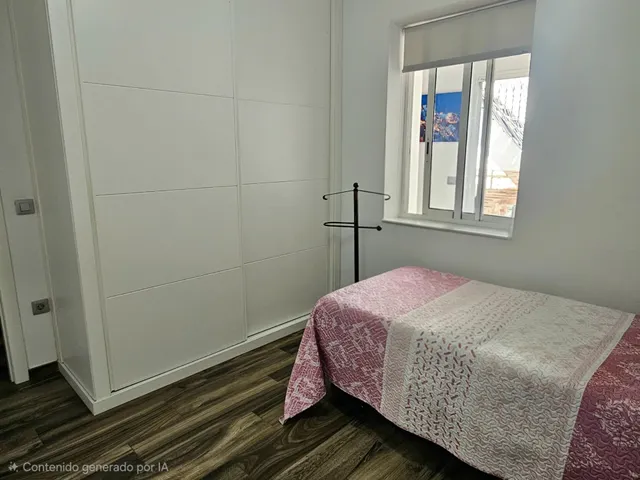 Casa practicamente nueva, toda en una planta, muy buenas calidades y con terraza de 20 m2 — 24