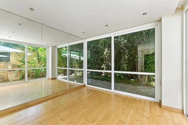 Chalet 10 habitaciones 679m² en venta - Marbella — 24