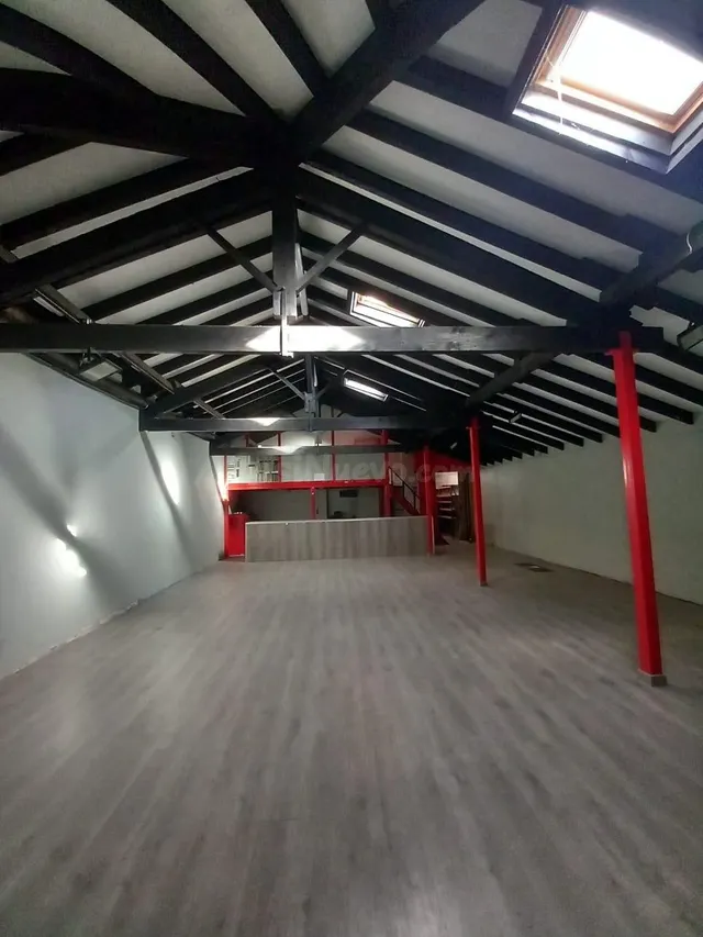 Local comercial en Los Corrales de Buelna - foto 5
