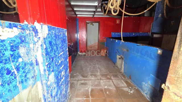 Amplio Local Comercial en la Zona Norte de Ávila – Oportunidad Única — 9