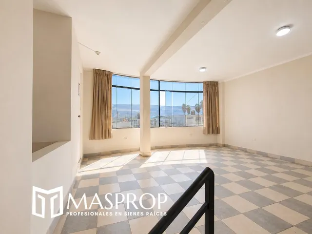 EDIFICIO EN ALQUILER – CALLE MODESTO MOLINA – TACNA - foto 2