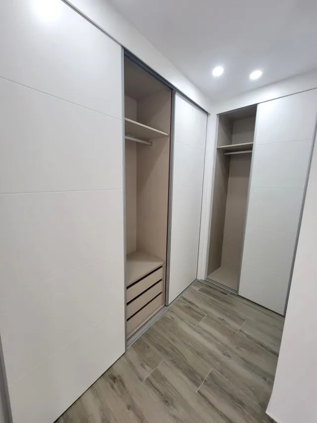 Apartamento 3 habitaciones 148m² en venta - Paseo maritimo — 23