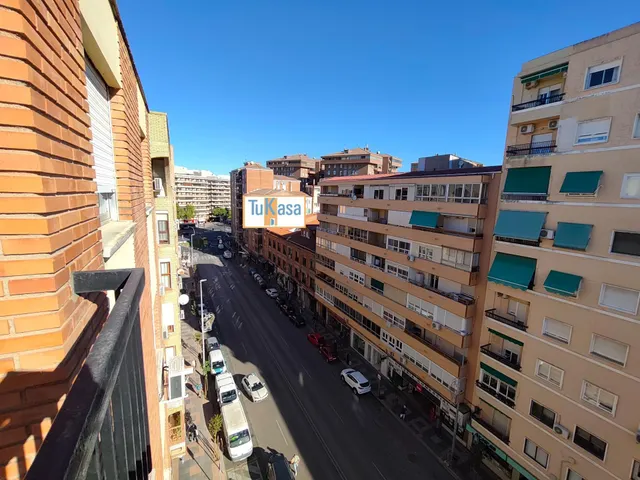 piso en Venta Centrico, a escaos metros de la Cruz de los Caidos, Cáceres — 27
