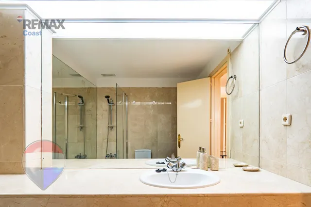 Amplio dúplex en Urb. Río Real - Marbella Este — 34