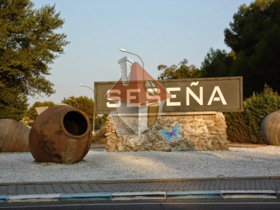 TERRENO EDIFICABLE CENTRO PUEBLO 200 MTRS.
