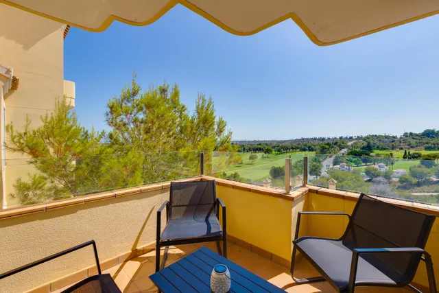 Golf, playa y relax en Campoamor — 22