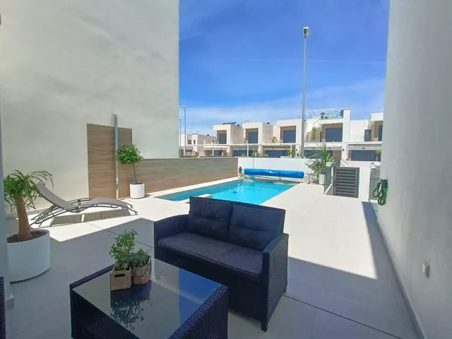 Villa 5 habitaciones 214m² en venta - Pueblo 5 — 39