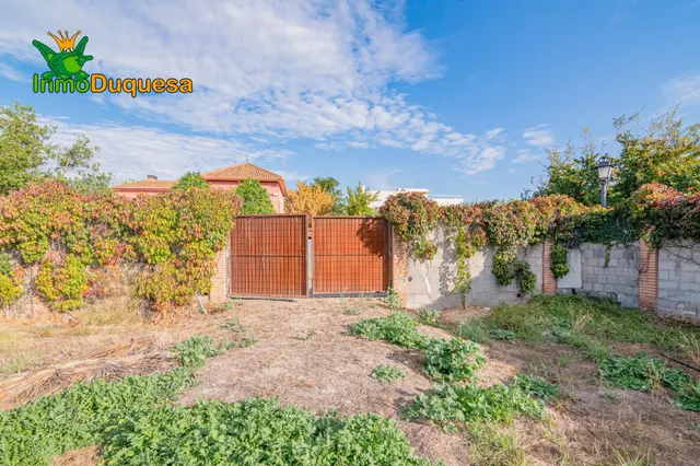 Solar urbano en Ambroz (Vegas del Genil)  Urb. privada "LA ROMANA" — 22