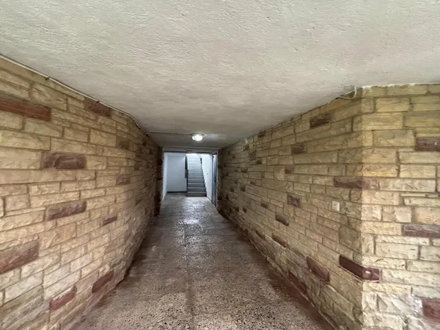 Piso 3 habitaciones 111m² en venta - Paseo Jaime I — 24