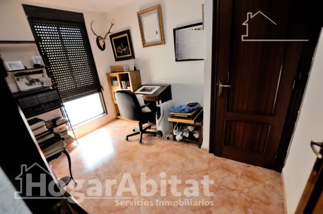 ADOSADO CON TERRAZA EN ZONA TRES FORQUES — 18