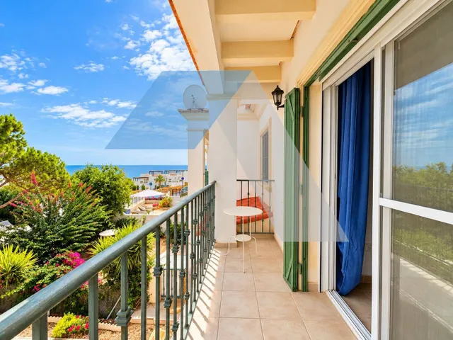 BUNGALOW A ESCASOS METROS DE LA PLAYA! — 34