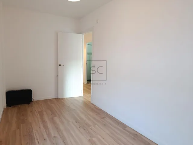 Piso con plaza de garaje en Santa Cecilia, Narón — 19