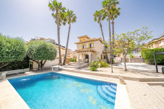 Villa 3 habitaciones 96m² en venta - La Zenia - foto 4