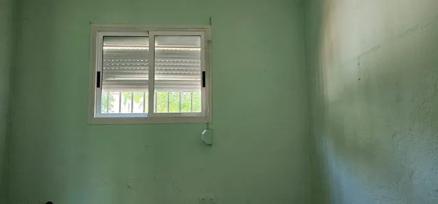Casa a reformar con jardín y garaje en Urbanización Els Rosers — 18