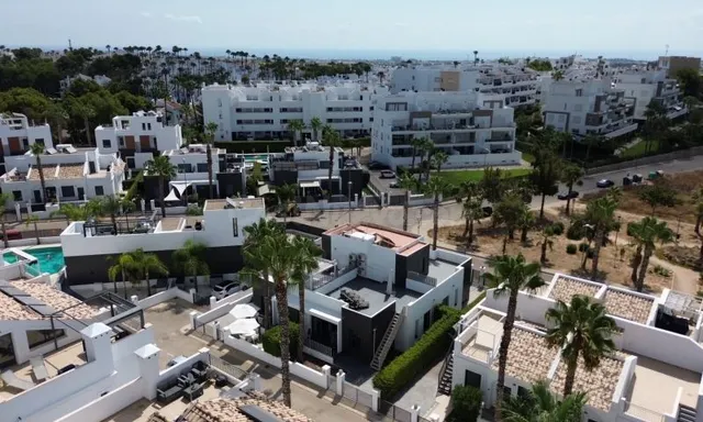 Villa 2 habitaciones 73m² en venta - Villamartín-Las Filipinas — 2