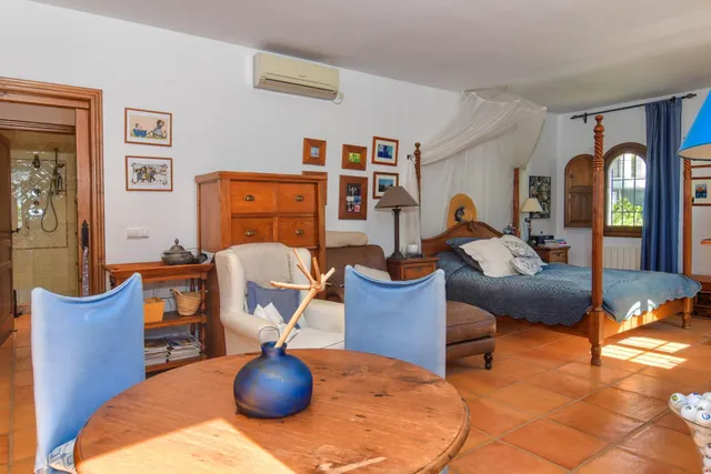 ✓Villa Amplia de Estilo Rústico con Piscina en Calpe, Costa Blanca. — 12