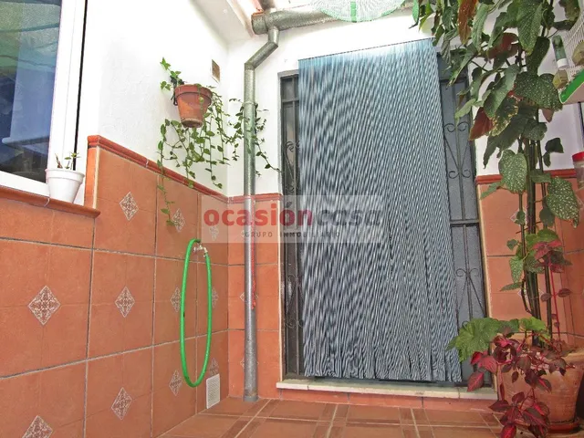 ¡GRAN CASA EN LA BARRIADA DE SANTA CRUZ! — 21