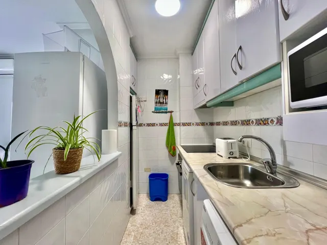 A tan solo 350m de la playa, apartamento de 1 habitación — 16