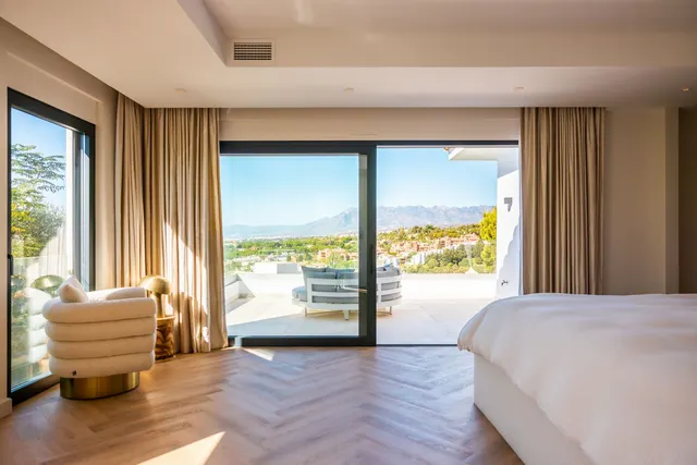 Chalet 6 habitaciones 665m² en venta - Marbella — 23