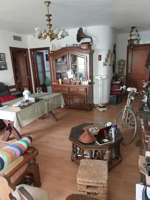 ACOGEDOR Y COMODO APARTAMENTO EN TORREMOLINOS — 2