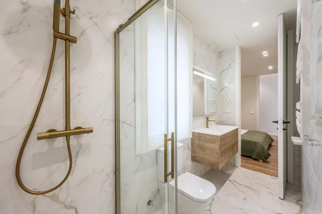 Exclusiva vivienda de lujo en planta alta con orientación sur junto al retiro — 34