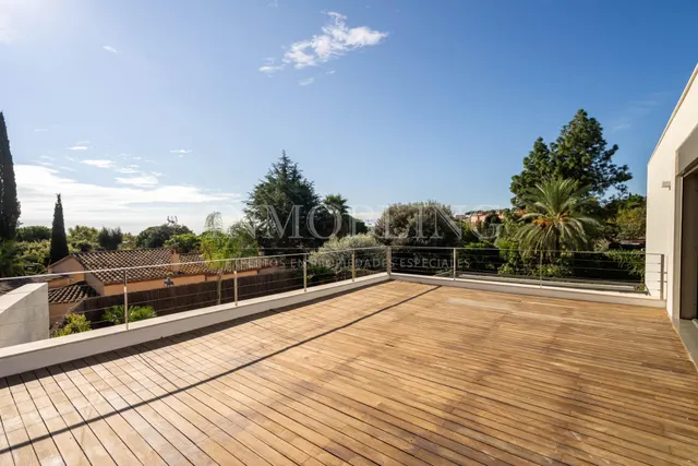 Espacio, luz y tranquilidad en una ubicación privilegiada de Sant Andreu de Llavaneres — 36