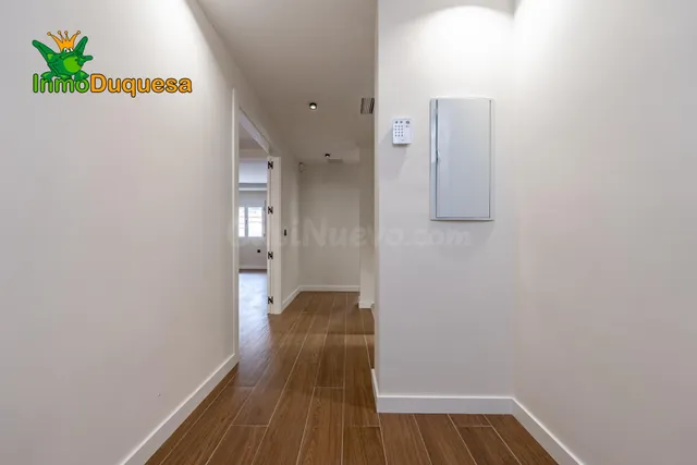 Casa con dimensiones de CHALET en Alfacar, 7 dorm. REFORMA RECIENTE (Sin terminar). — 9