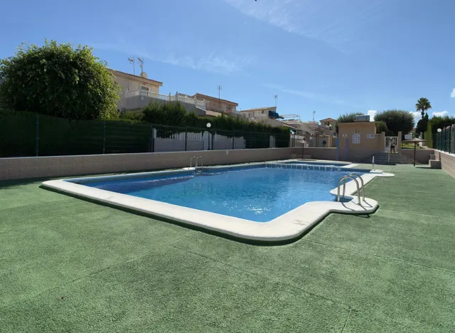 Villa 3 habitaciones 100m² en venta - Lomas de Cabo Roig — 30