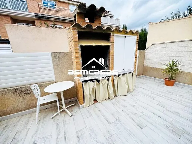 Chalet adosado en zona Pinar Grao de Castellón — 4