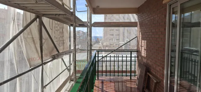 PISO DE TRES DORMITORIOS Y DOS BAÑOS A 300 METROS DE LA PLAYA — 21